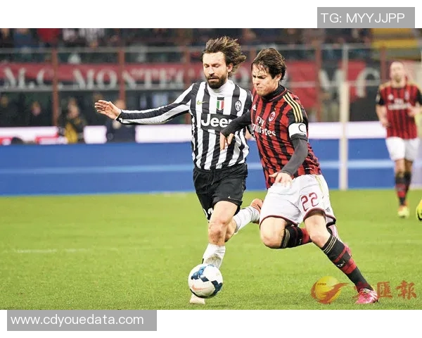 足球球星笔记全景解析带你全面了解绿茵巨星成长与辉煌轨迹